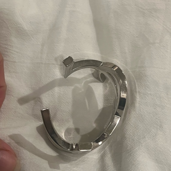 Ysl silver signature monogram cuff bracelet - Picture 5 of 10